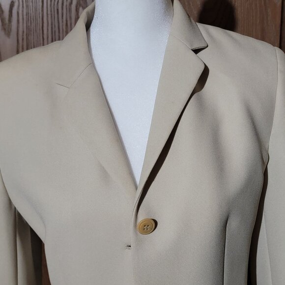 Petite Sophisticate Light Beige Office | Dinner Blazer w/Buttons - Size 2 - Picture 3 of 13